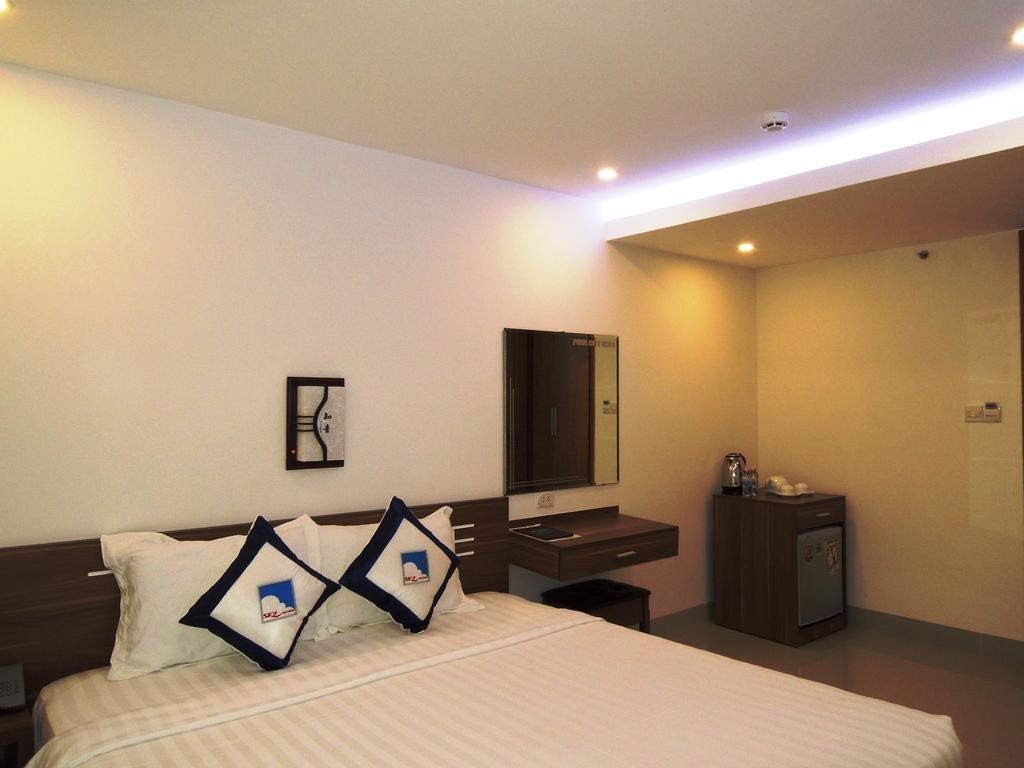 Pearl City Hotel Nha Trang Zimmer foto